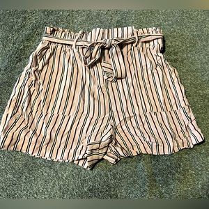 Joe b. Striped shorts